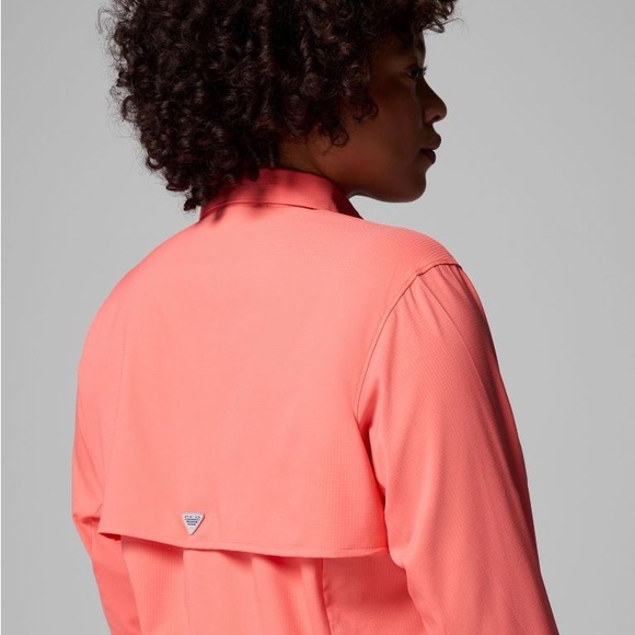 Columbia Women's Peach Button-Down Shirt - Picture 5 of 6